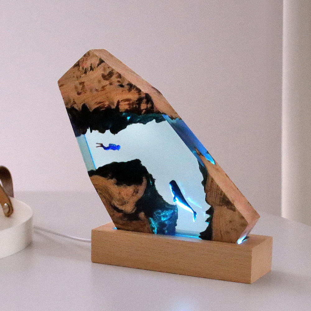 Resin Art Gift For Anniversary - Yeni Sualtı Mağarası Balina Dalgıç Ev